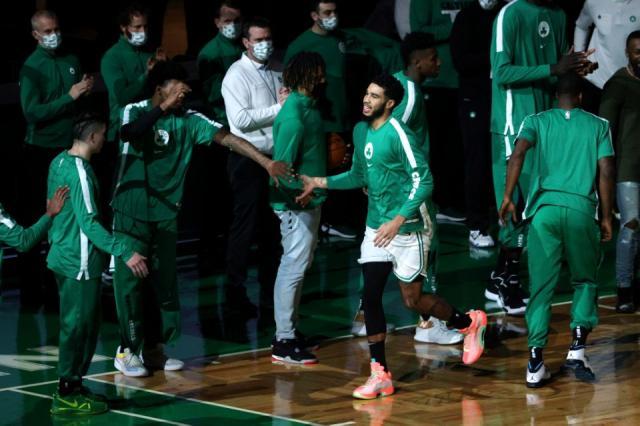 乐竞体育app-多人感染+多场比赛被推迟！NBA表态拒绝暂停赛季